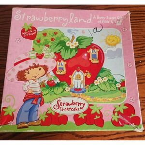 Strawberry Shortcake Strawberryland A Berry Sweet Game COMPLETE Roseart 2003 Vtg